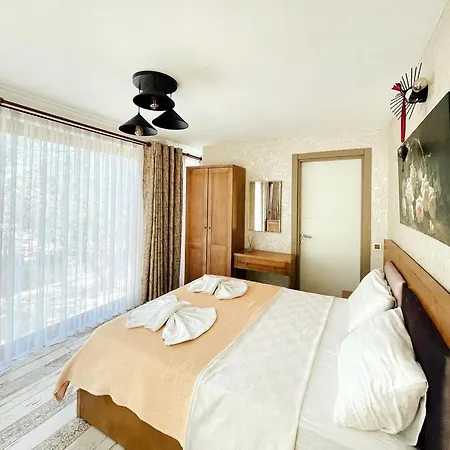 Ata Boutique Çeşme