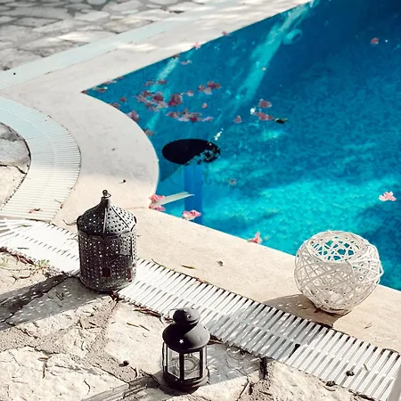 Ata Boutique Hotell Altinyunus