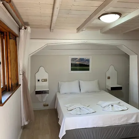 Ata Boutique Hotell 5*