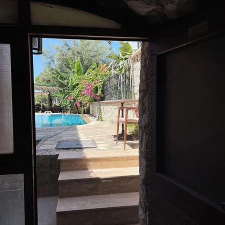Ata Boutique Hotel