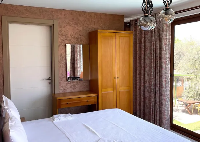 Ata Boutique Altinyunus