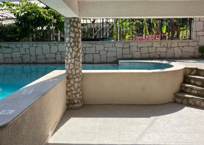 Ata Boutique Hotel 5*