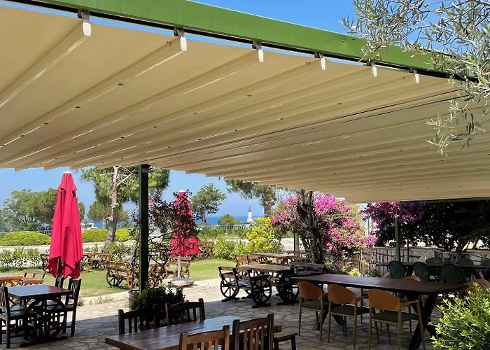 Ata Boutique Hotel Altinyunus